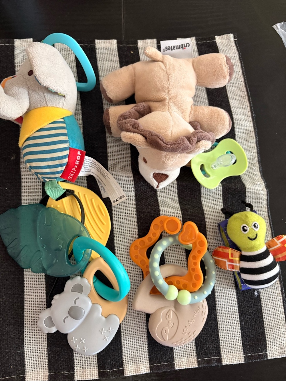 Skip Hop Plush Lion and Multi-Color Teether Toy Set